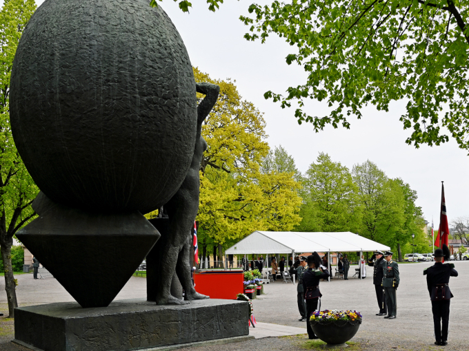 Gunnar Jansons «Nasjonalmonumentet for krigens ofre 1940–45». Foto: Sven Gjeruldsen, Det kongelige hoff